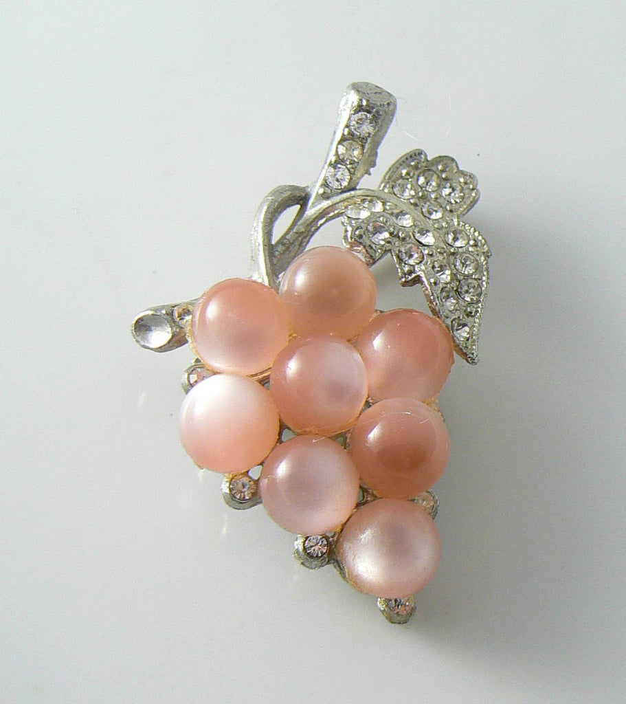1940's Coro Pink Moonglow Lucite Beads Grape Cluster Brooch