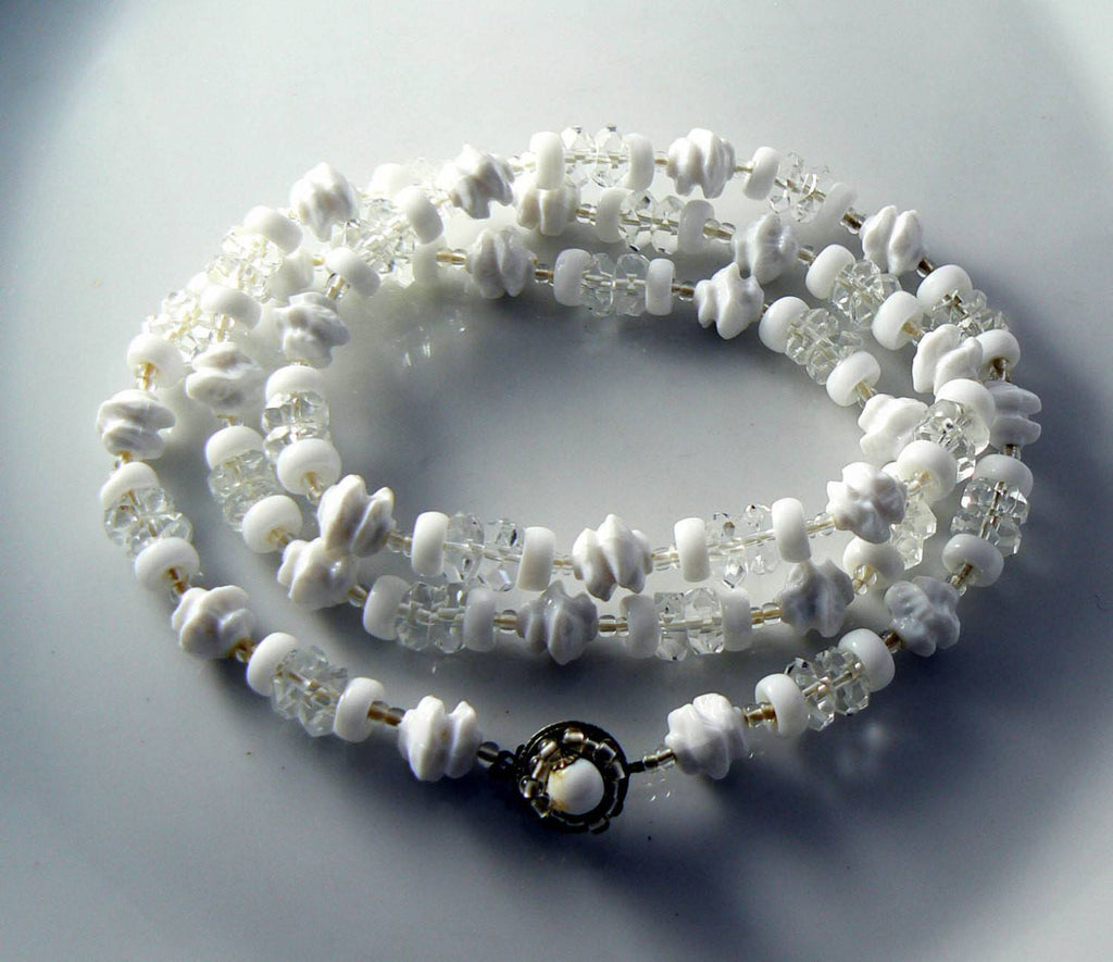 Signed Miriam Haskell Molded White Milk Glass Necklace