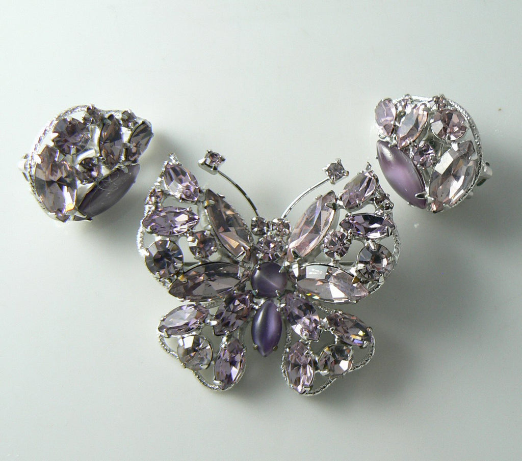 Vintage Regency Pale Purple Rhinestone Brooch And Earring Set