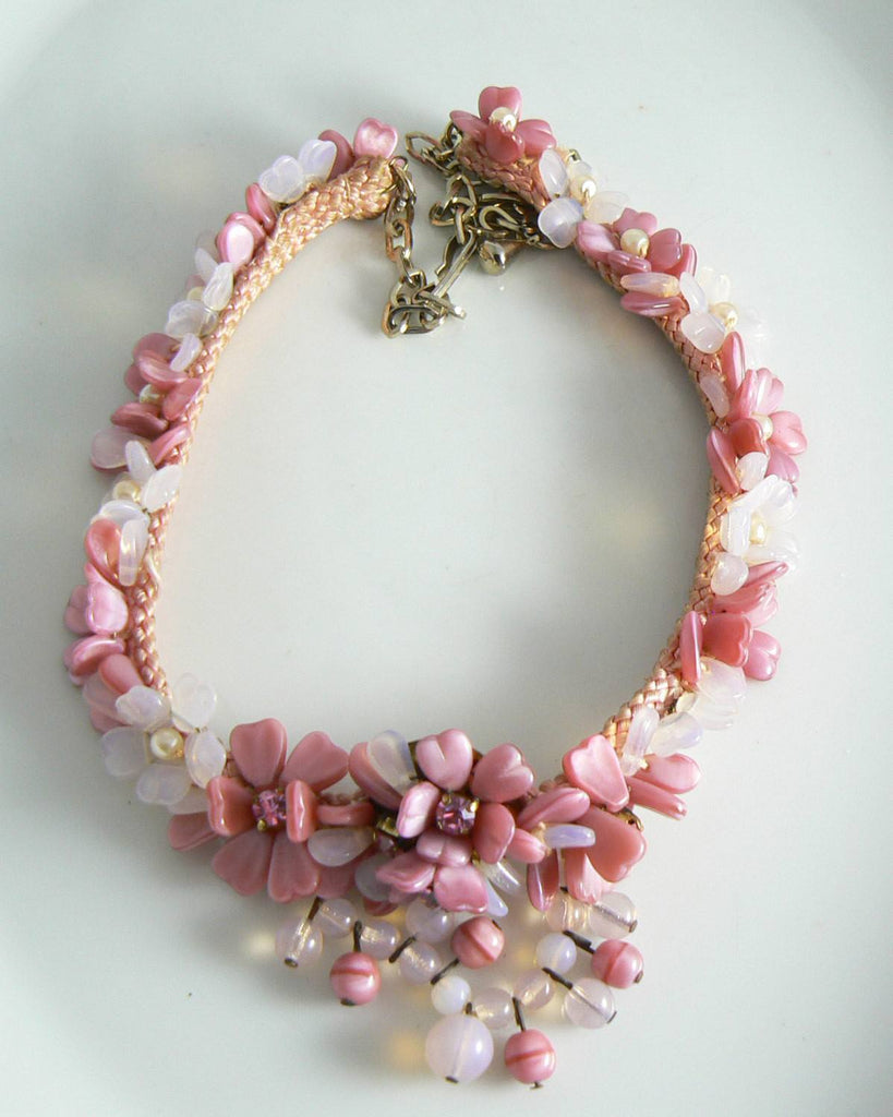 Vintage Pate De Verre Art Glass Pink Flower Necklace