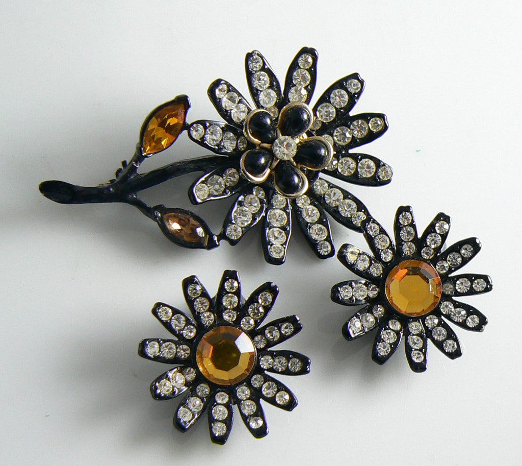 Capri Japanned Black Metal & Rhinestone Flowers Pin Earring Set