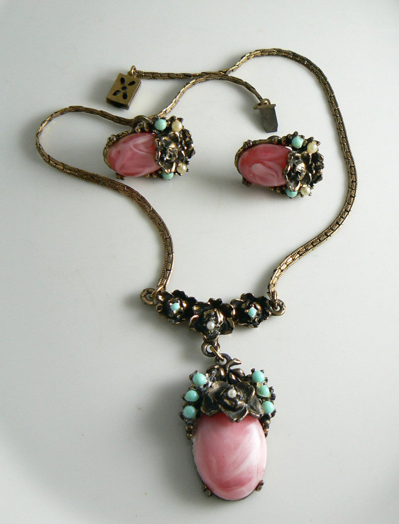 Vintage Pink Thermoplastic Turquoise Cabochon Seed Pearl Necklace Set