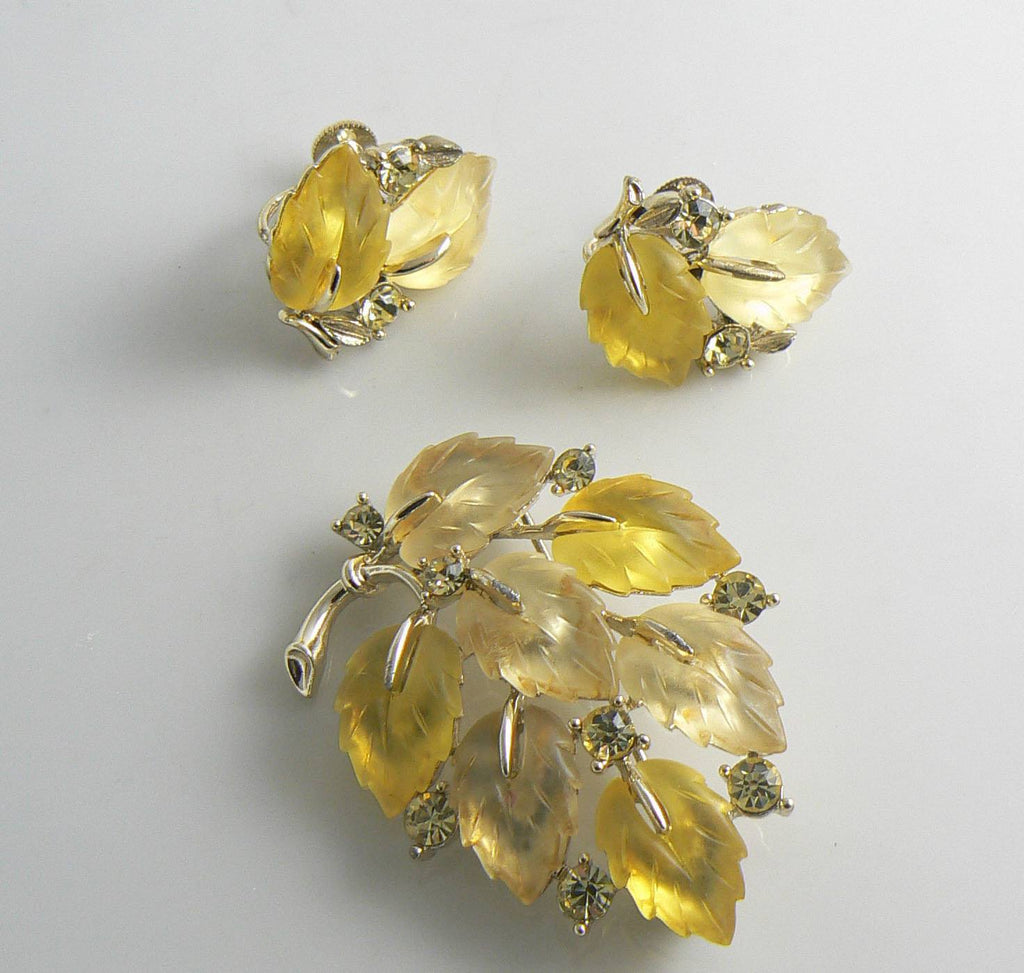 Lisner Molded Lucite Leaves Demi Parure
