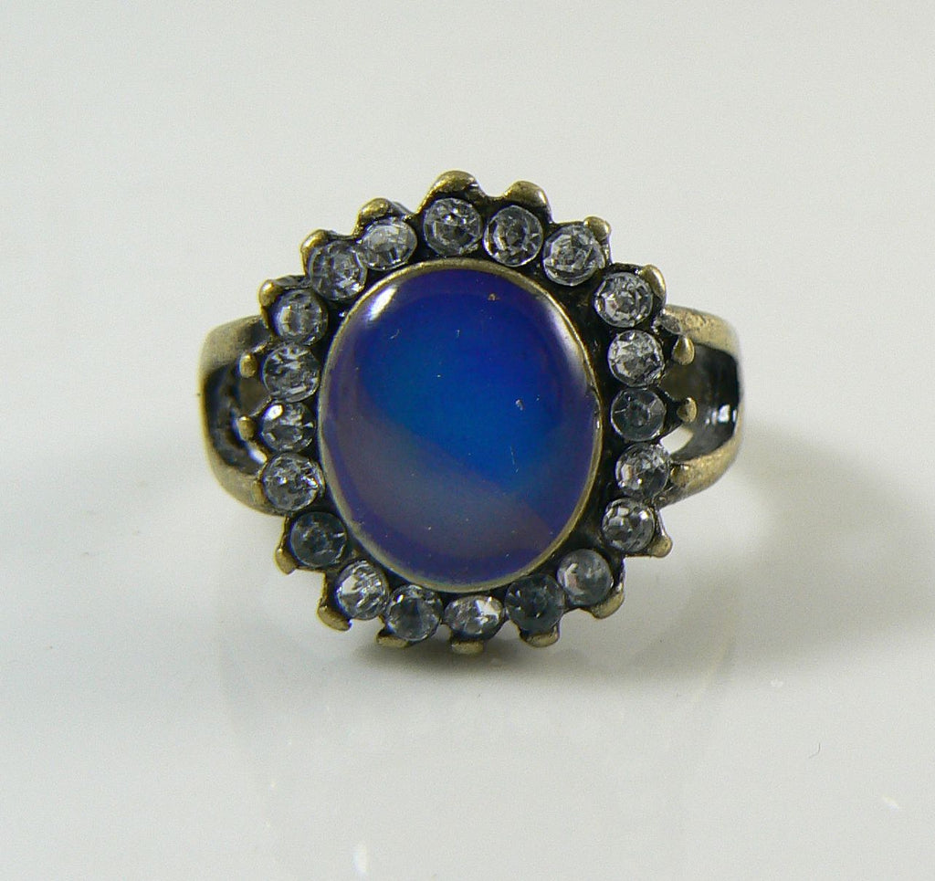Vintage Rhinestone Oval Face Brass Mood Ring