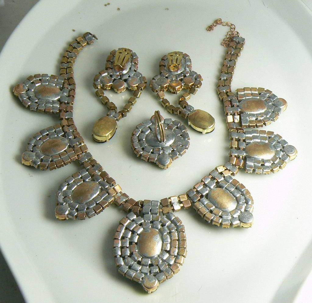 Brilliant Green Czech Glass Necklace, Clip Earrings and matching Ring - Vintage Lane Jewelry