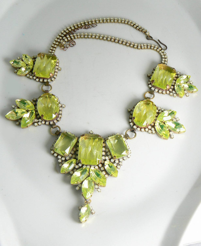 Czech Vaseline Uranium Statement Necklace Husar D