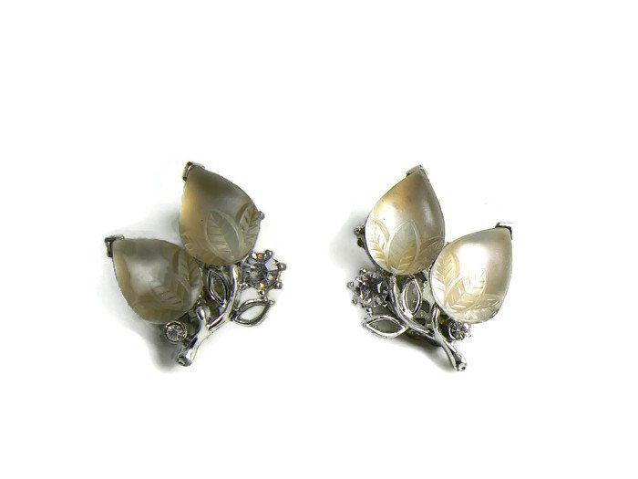 Lisner Molded Glass Leaves Rhinestone Necklace and Clip Earring Set - Vintage Lane Jewelry