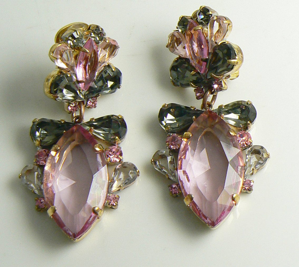 Czech Glass Pink Gray Bow Glass Clip Earrings