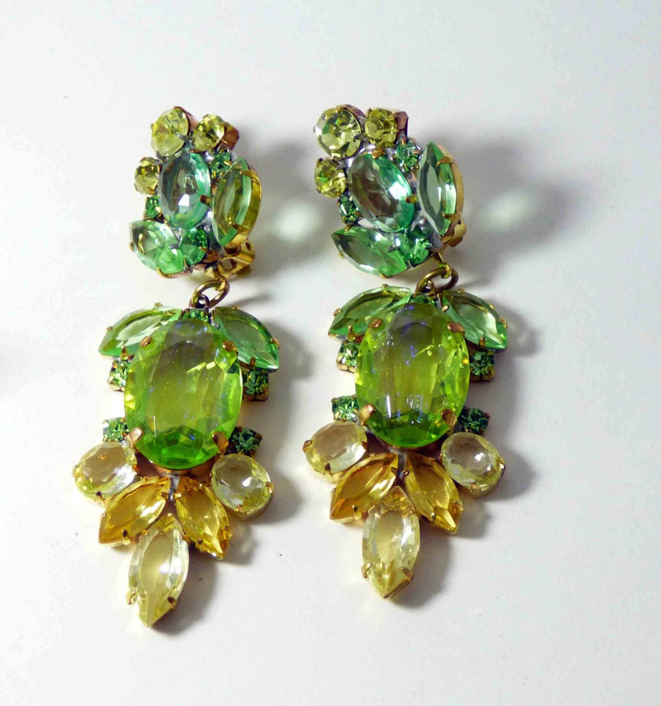 Czech Glass Dangling Clip Earrings Jonquil and Green