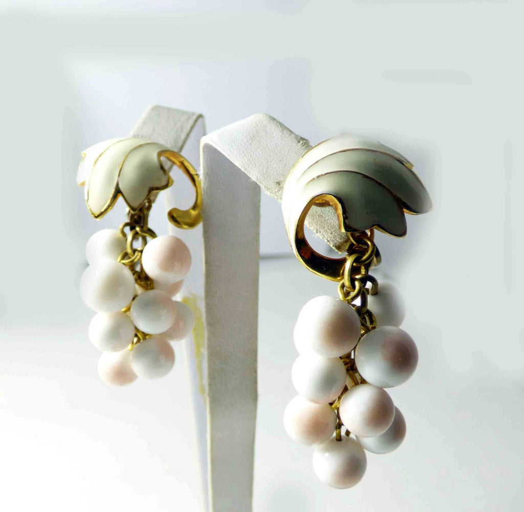 Alice Caviness Enamel Leaves Grape Cluster Glass Beaded Demi Parure, Clip Earrings - Vintage Lane Jewelry