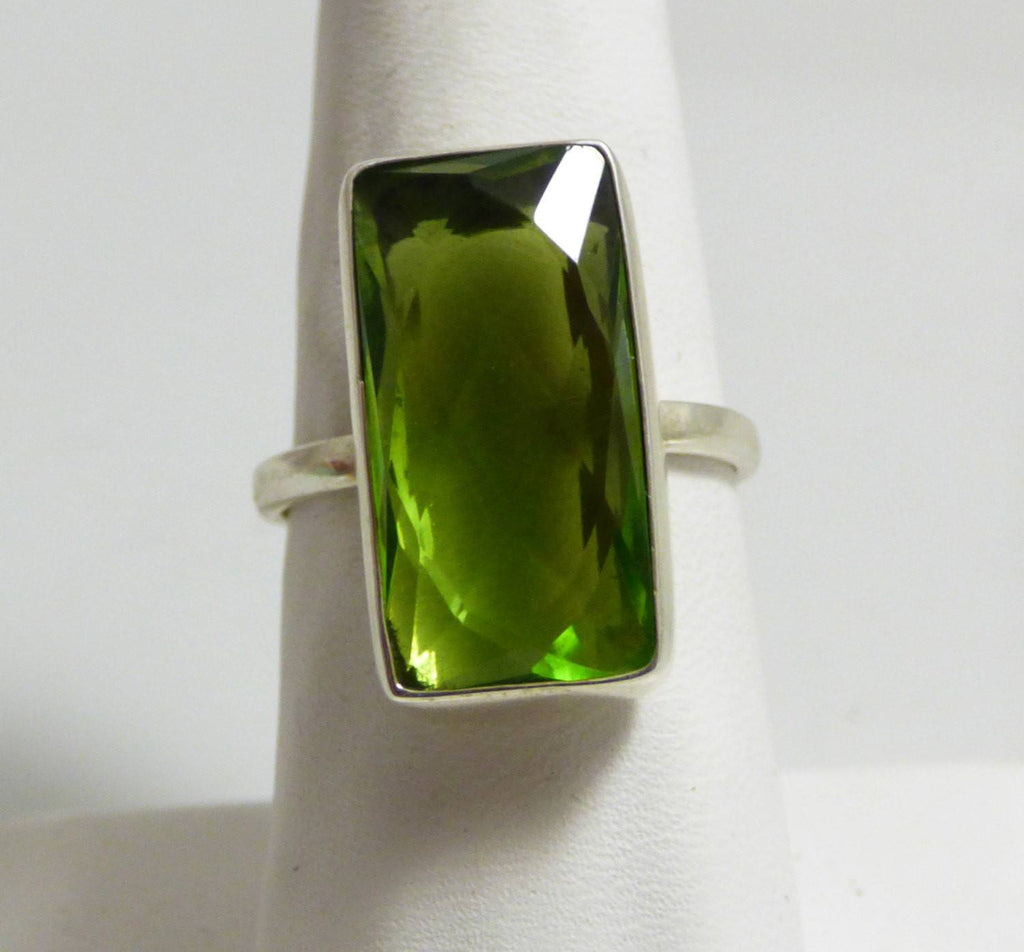 12CT Faceted Peridot Sterling Silver Ring, Size 8.5