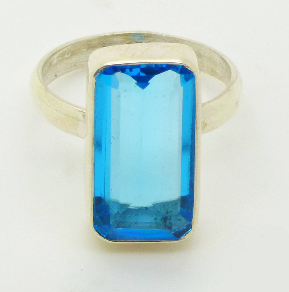 10ct London Blue Topaz 925 Sterling Silver Ring, size 9