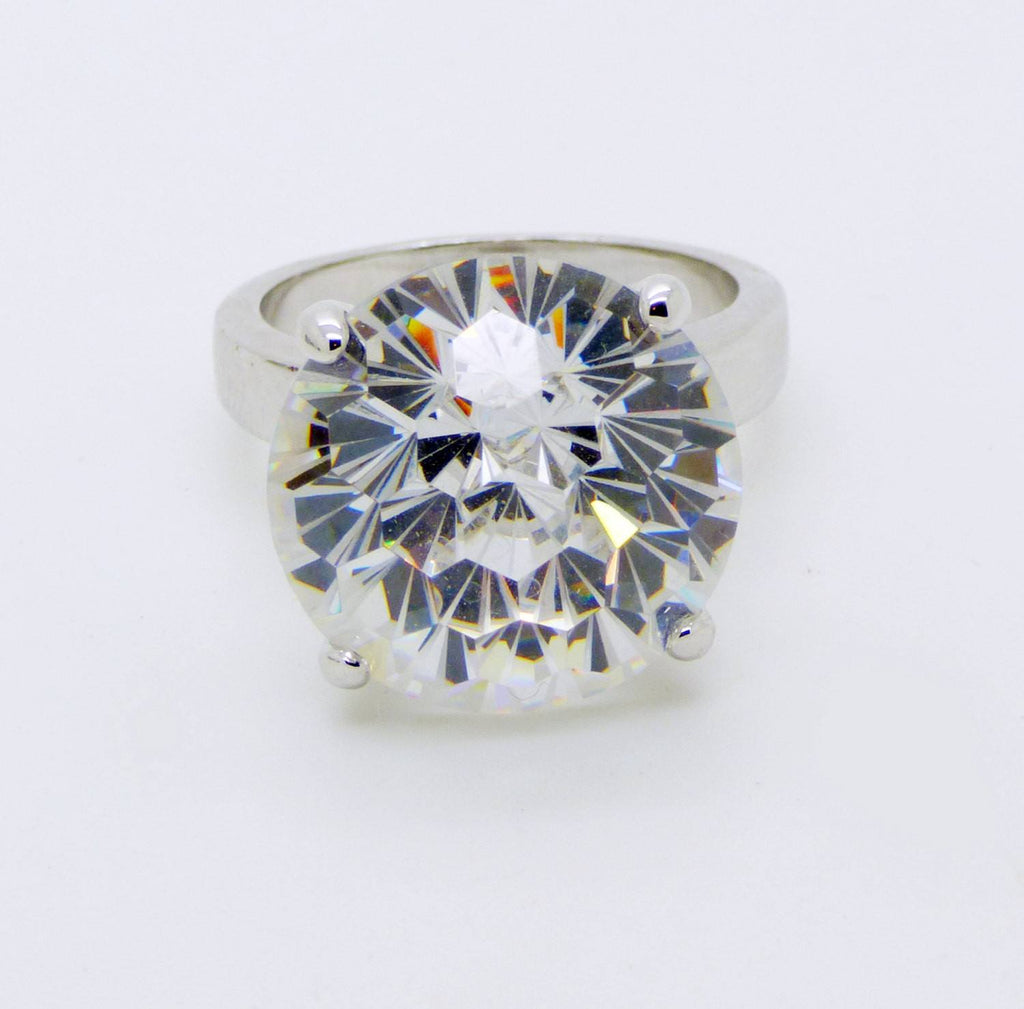 HUGE 25ct Solitaire Clear White Quartz Engagement Style Sterling Silver 925, Size 9