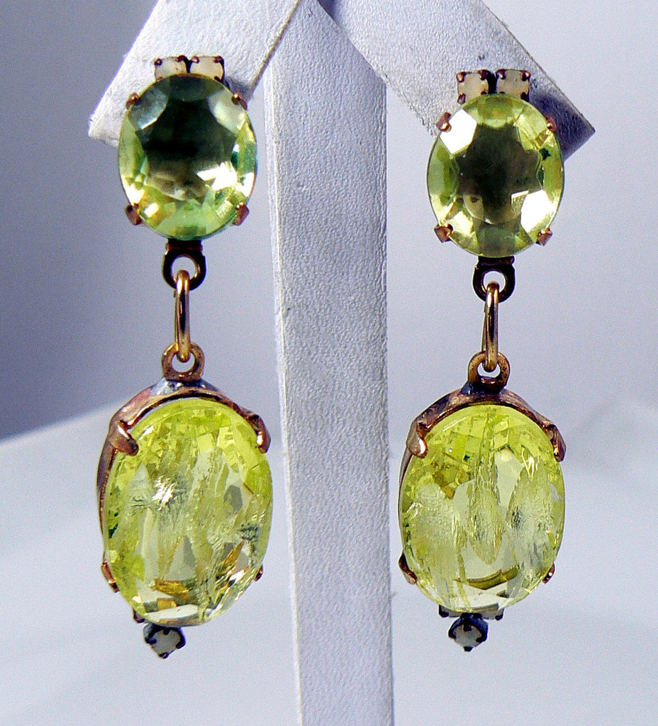 Czech Vaseline Uranium Glass Earrings