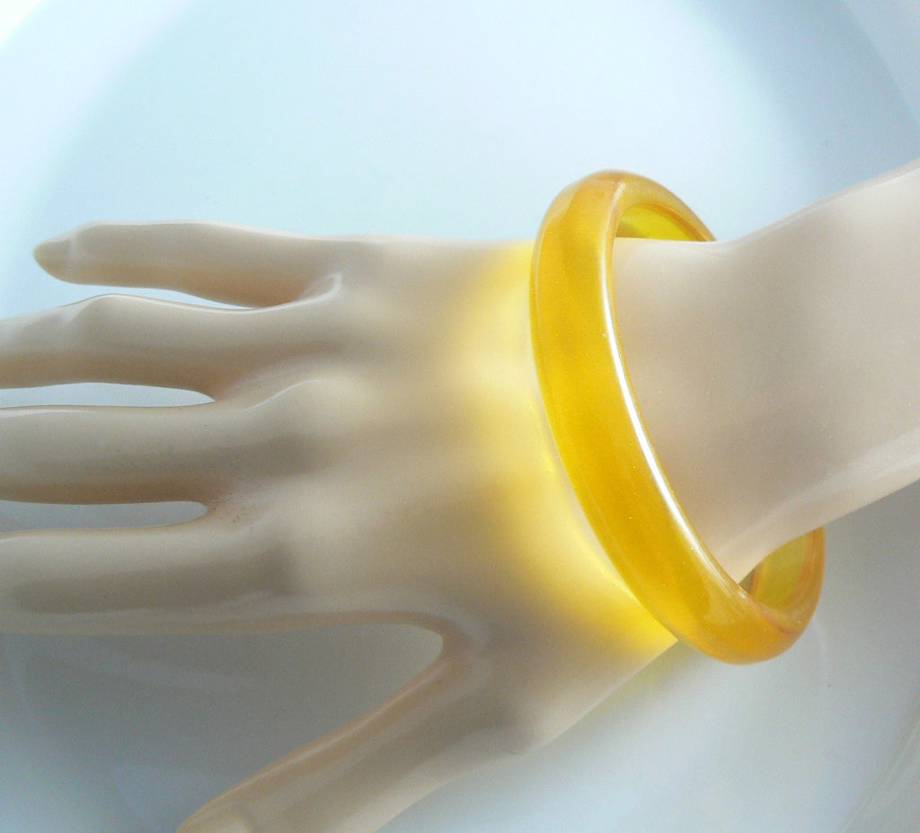 Lemon Jello Prystal Bakelite Bangle Bracelet