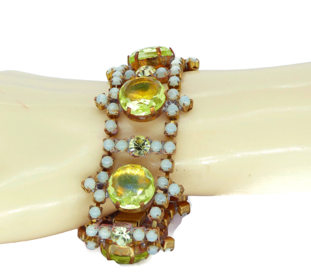 Czech Vaseline Uranium Glass Round Stone Bracelet