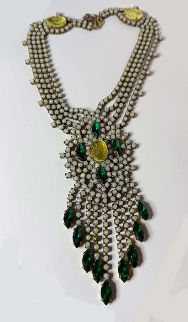 Husar D Vaseline Uranium Necklace