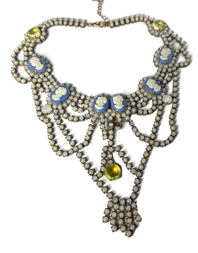 Husar D Vaseline Uranium Blue Cameo Necklace