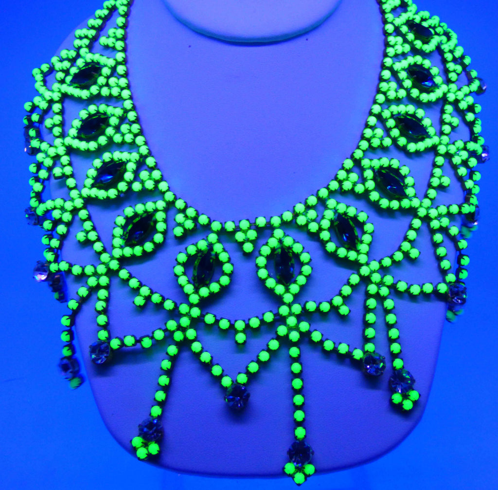 Vaseline Uranium Glass Husar D Emerald Green Navette Necklace - Vintage Lane Jewelry