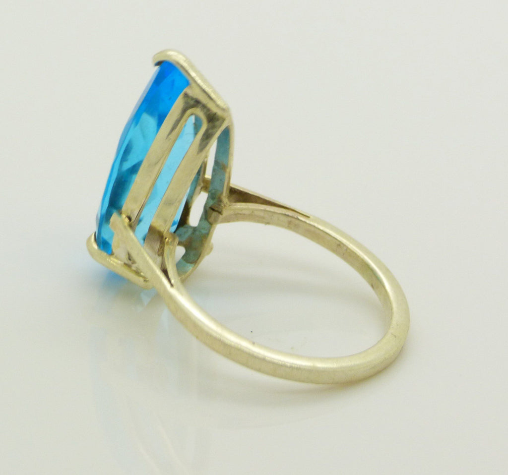 6CT Blue Topaz Sterling Silver Modernist Ring, Size 7.25 - Vintage Lane Jewelry