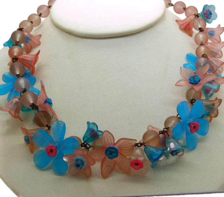 Turquoise and Coral Plastic Flower Necklace - Vintage Lane Jewelry