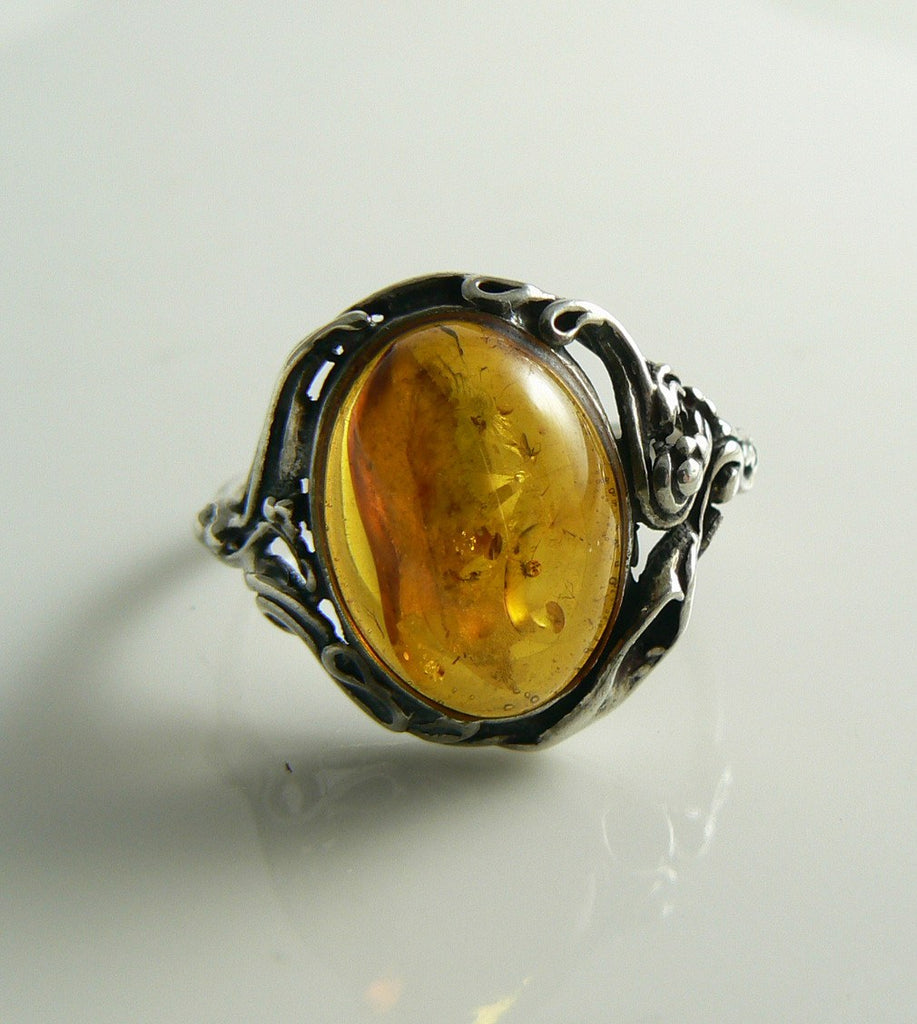Home / Ring / Baltic Amber Sterling Silver Filigree Ring