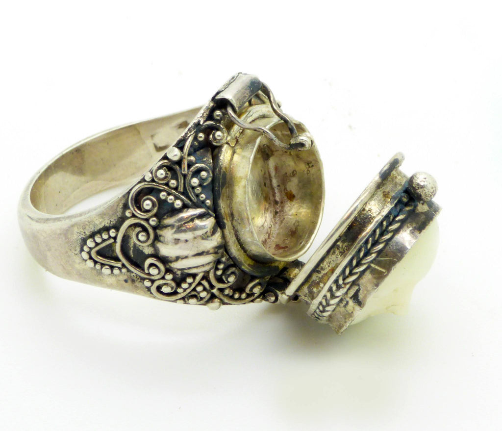 Balinese Bone Sterling Silver 925 Poison Ring, Pill Box Ring, Size 9.5 - Vintage Lane Jewelry