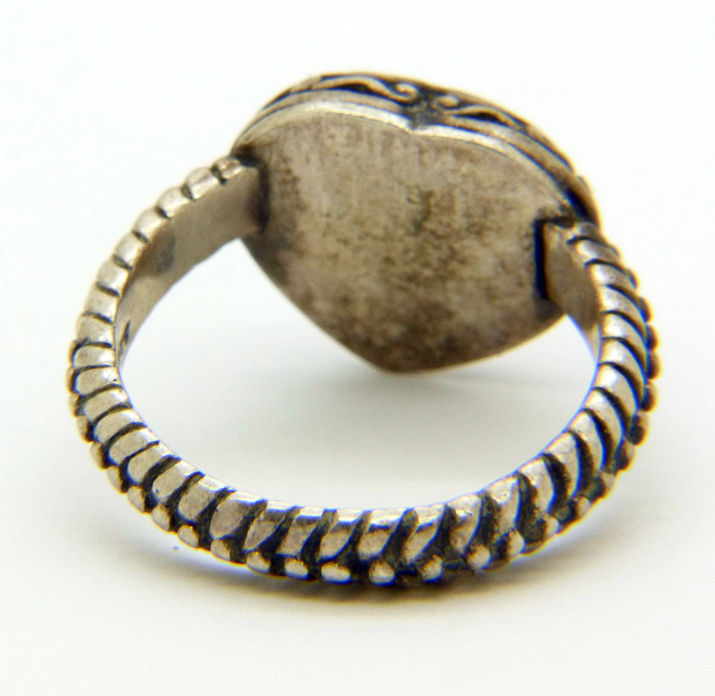 Vintage Sterling Silver Heart Ring - Vintage Lane Jewelry