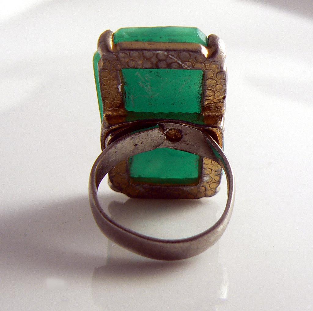 Large Vintage Carved Peking Glass Ring - Vintage Lane Jewelry