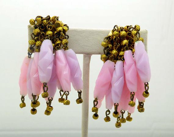 Vintage Signed Hobe Carved Pink and Gold Bead Dangle Lampshade Parure, Clip Earrings, Necklace and Bracelet - Vintage Lane Jewelry