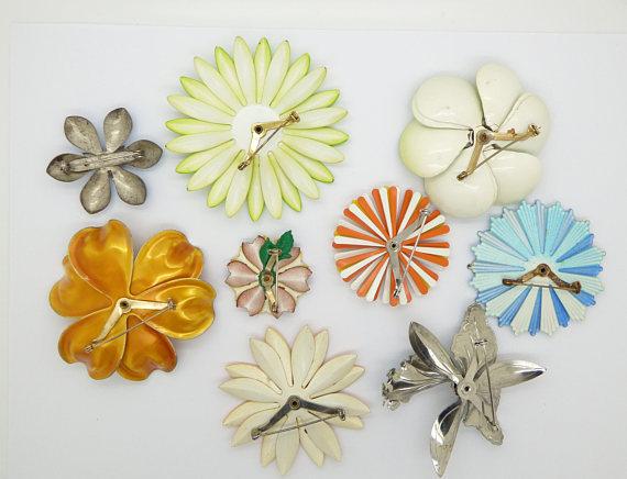 Enamel Flower Pins Lot, 9 pins, Flower Brooches, Daisy Lot - Vintage Lane Jewelry