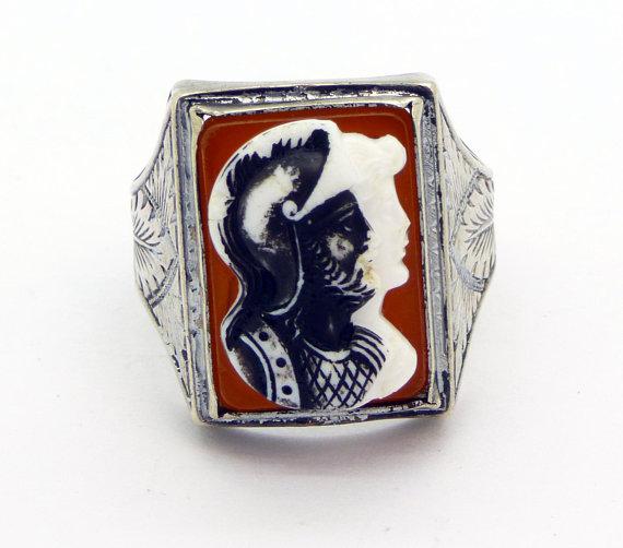 Vintage Art Deco Hard Stone Trojan Soldiers Cameo Sterling Silver Men's Ring - Vintage Lane Jewelry