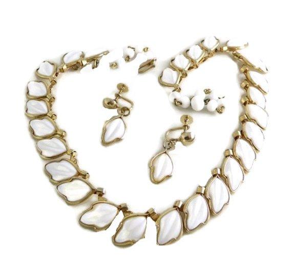Classic Vintage Trifari White Poured Glass Necklace and Screw Type Earring - Vintage Lane Jewelry