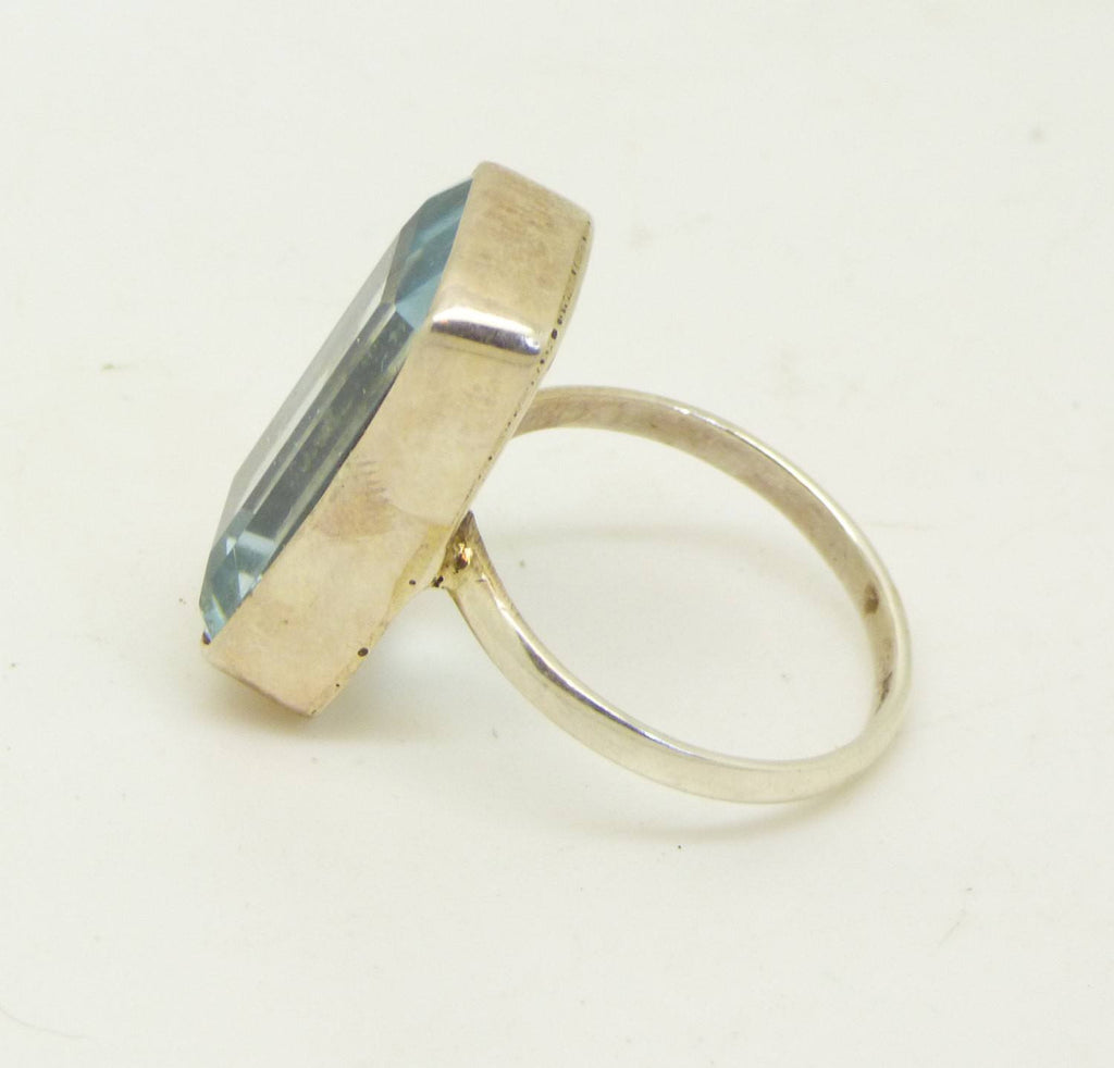16CT Aquamarine Modernist Sterling Silver Ring - Vintage Lane Jewelry