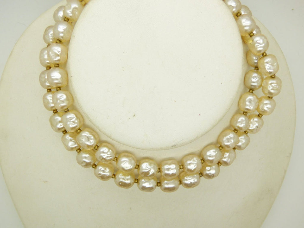 Shimmering Miriam Haskell Glowing Glass pearl Necklace - Vintage Lane Jewelry