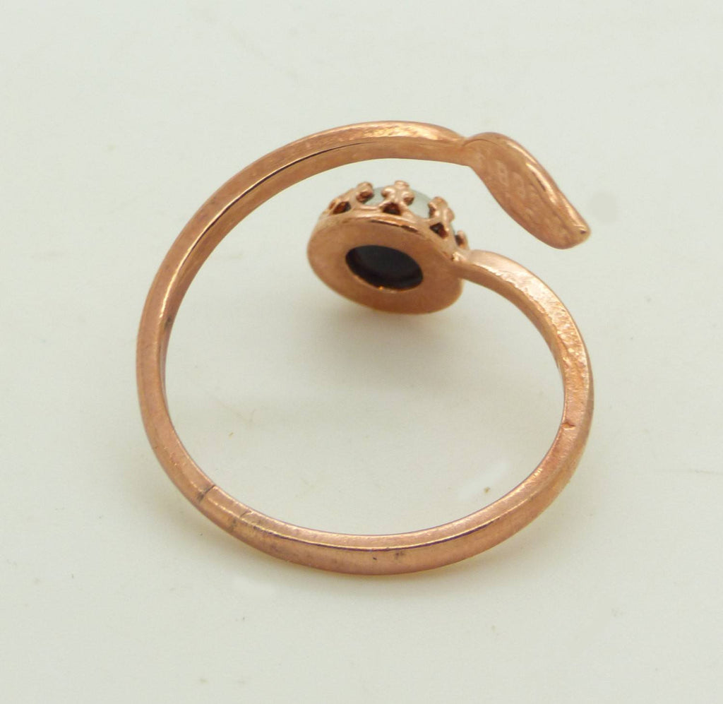 24K Rose Gold Plated Brass Wire Crown Bezel Setting Mood Ring - Vintage Lane Jewelry