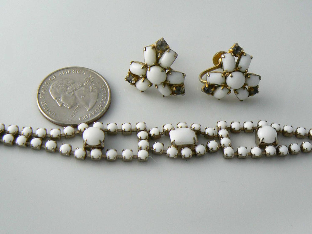 Milk Glass Bracelet And Earrings - Vintage Lane Jewelry
