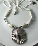 Vintage Miriam Haskel Chunky Milk Glass And Mottled Bead Necklace - Vintage Lane Jewelry