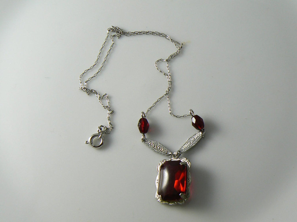 Vintage Art Nouveau Deco Red Stone Embossed Setting Filigree Necklace - Vintage Lane Jewelry