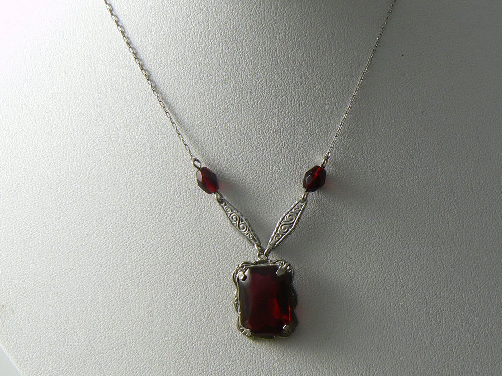 Vintage Art Nouveau Deco Red Stone Embossed Setting Filigree Necklace ...
