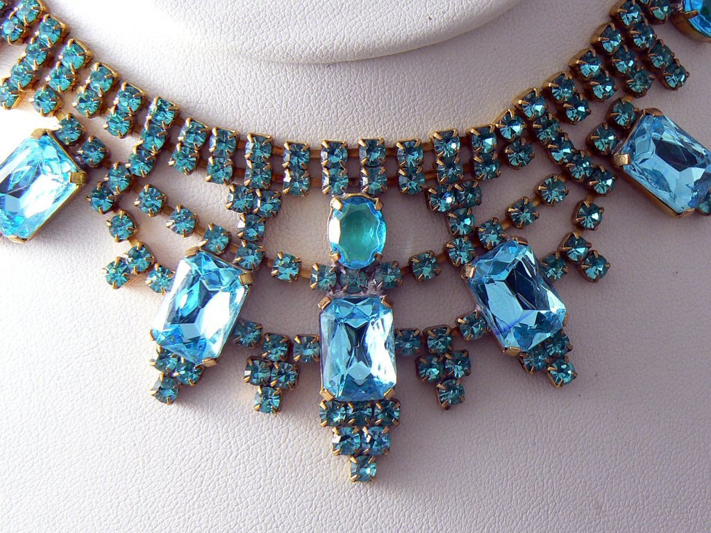 Czech Aqua Glass  Prong Set Rhinestones Set - Vintage Lane Jewelry