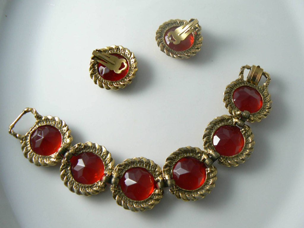 Stunning Ruby Red Glass Rhinestone Vintage Bracelet Earring Set - Vintage Lane Jewelry