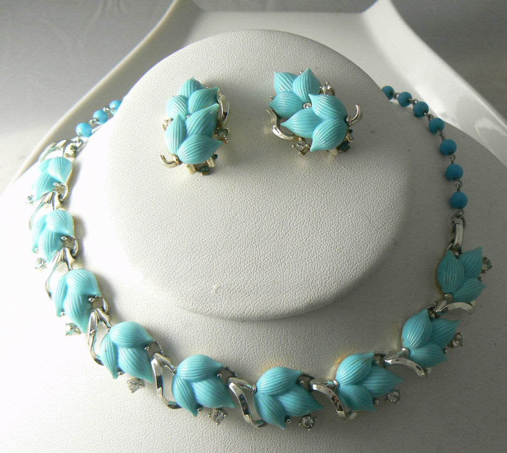 LISNER Blue Leaves Sparkling Ice Rhinestone Necklace Bracelet Earring Set - Vintage Lane Jewelry