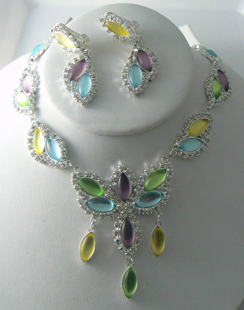 Pretty Pastel Czech Glass Moonstone Cabochon Set - Vintage Lane Jewelry