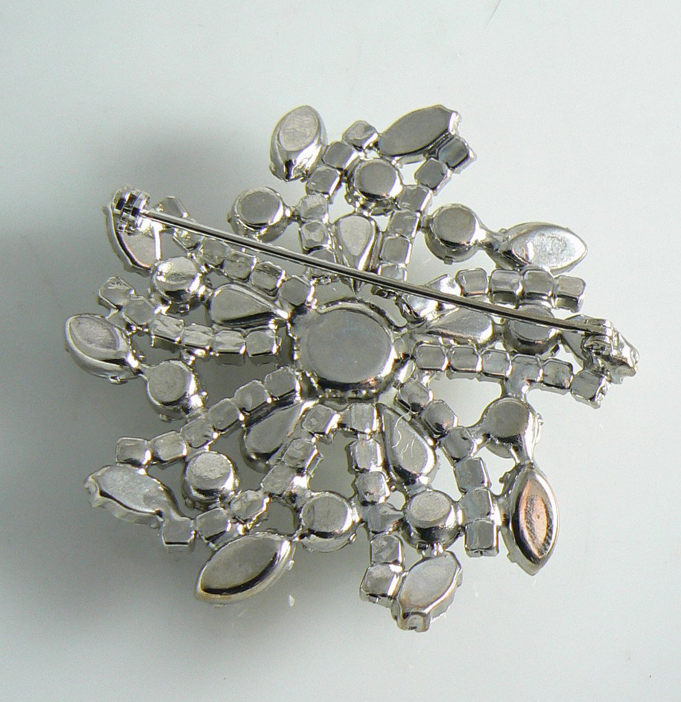 Beautiful Sparkling Ice Rhinestone Vintage Brooch - Vintage Lane Jewelry