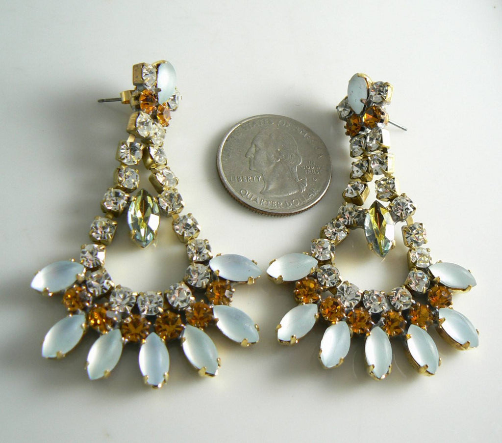 Frosted White And Topaz Czech Glass Earrings - Vintage Lane Jewelry