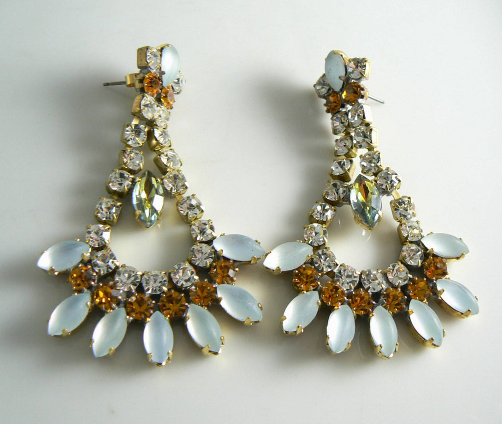 Frosted White And Topaz Czech Glass Earrings - Vintage Lane Jewelry