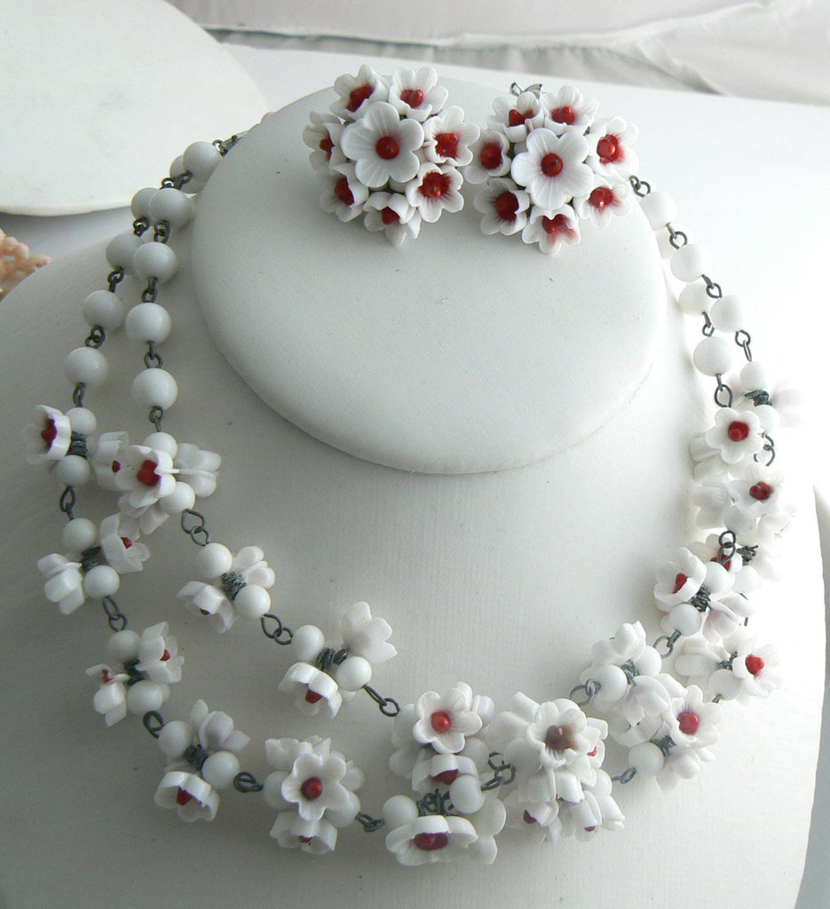 White Glass Flower Necklace Earring Set - Vintage Lane Jewelry