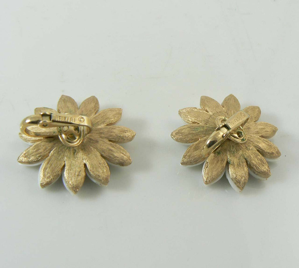 Crown Trifari white and yellow lucite daisy flower clip earrings - Vintage Lane Jewelry