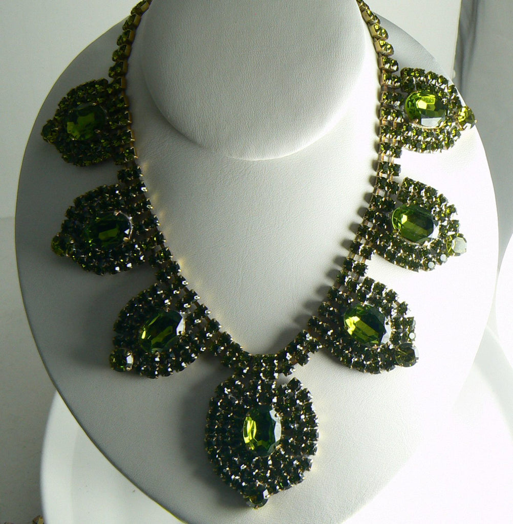 Brilliant Green Czech Glass Necklace, Clip Earrings and matching Ring - Vintage Lane Jewelry